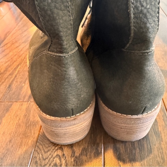 Lucky Brand size 7.5 Tamela Green Leather Suede Booties - Picture 5 of 5